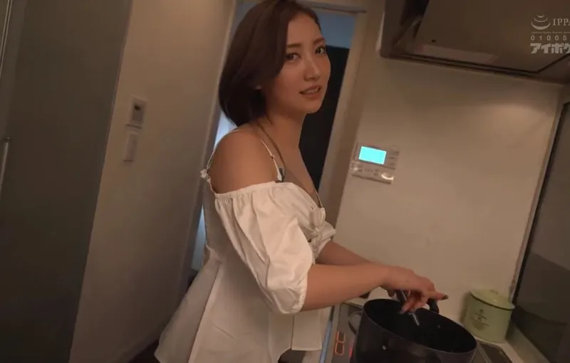 Cậu em chồng yêu may mắn và người bồn chứa tinh của anh trai có chiếc lưỡi điêu luyện