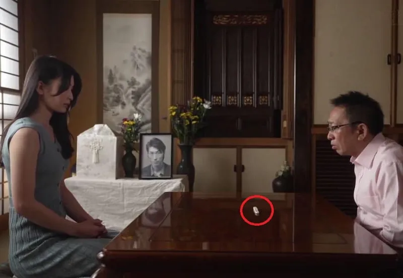 Một ngày sau tang lễ gã chồng, con dâu đã bị bố anh xã ép nắc không bao đến mang thai